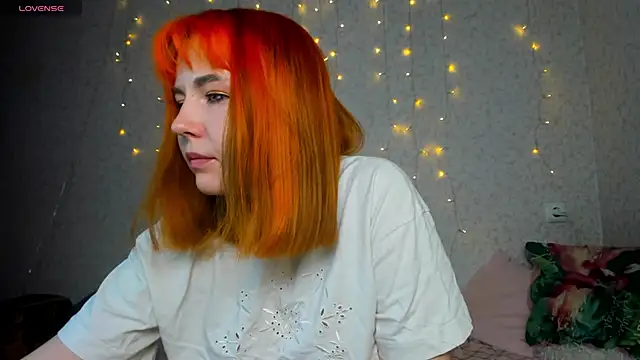 SweetsforLily online show from April 2026 12:03:02 PM