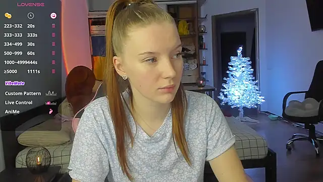 Mary Blu online show from December 2025 11:06:02 AM