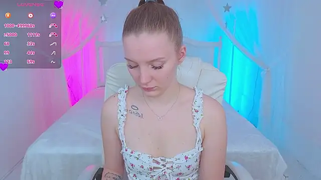 Mary Blu online show from February 2026 11:03:01 AM