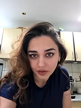 Snapshot of KatarinaHeaven chatting on May 2026 06:46:01 PM KatarinaHeaven online show from May 2026 06:46:01 PM