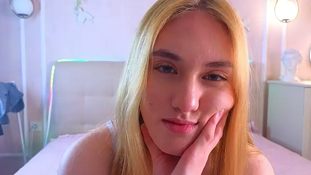 JenniferCamprell online show from April 2026 09:39:33 PM