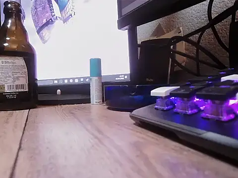 Snapshot of FuckBoyNRW86 chatting on April 2026 12:52:01 AM FuckBoyNRW86 online show from April 2026 12:52:01 AM