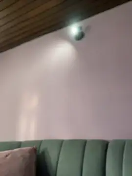 Snapshot of Im_Luuu chatting on April 2026 12:25:01 PM Im Luuu online show from April 2026 12:25:01 PM