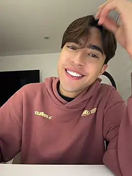 Snapshot of MatthewMoore_ chatting on April 2026 04:12:01 AM MatthewMoore online show from April 2026 04:12:01 AM