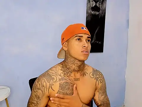 tyler bell  online show from May 2026 04:52:02 AM