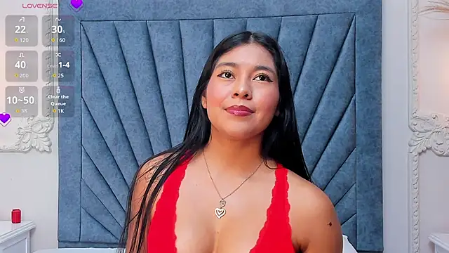 Snapshot of Leandra-Johnson chatting on April 2026 01:41:01 PM Leandra-Johnson online show from April 2026 01:41:01 PM