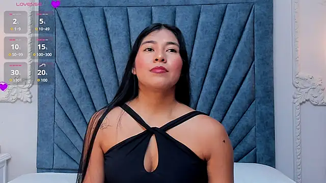 Snapshot of Leandra-Johnson chatting on April 2026 01:55:02 PM Leandra-Johnson online show from April 2026 01:55:02 PM