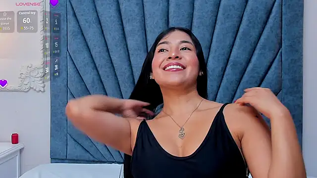 Snapshot of Leandra-Johnson chatting on April 2026 01:26:01 PM Leandra-Johnson online show from April 2026 01:26:01 PM