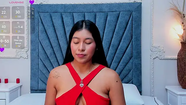 Snapshot of Leandra-Johnson chatting on April 2026 01:38:02 PM Leandra-Johnson online show from April 2026 01:38:02 PM