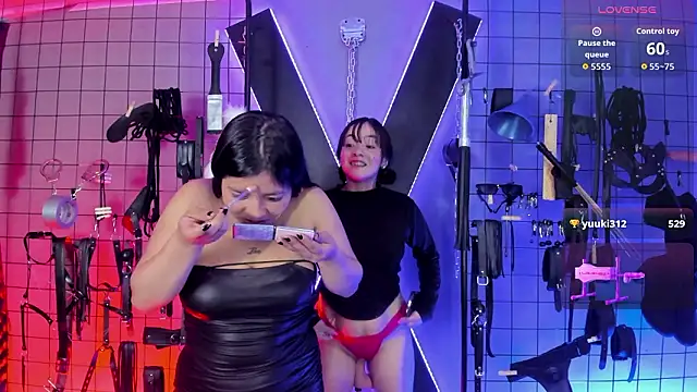 Tiffany Dulce BDSM online show from March 2026 11:06:01 AM