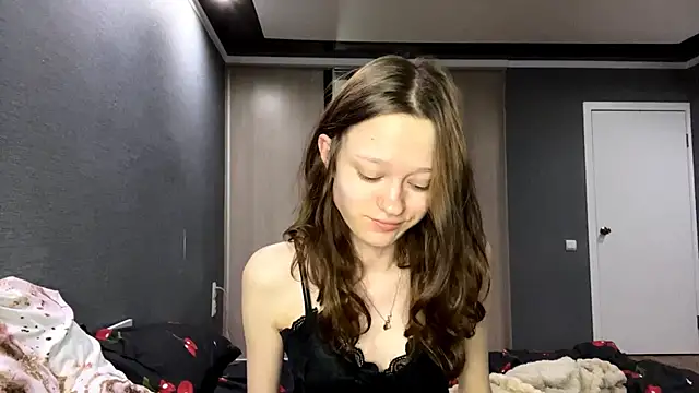 HousedMud online show from April 2026 08:11:02 PM