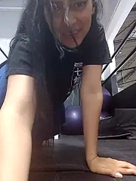 jaade doll online show from March 2026 01:01:01 AM