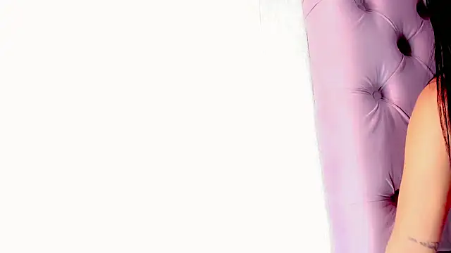 Snapshot of MarguiePonds chatting on April 2026 07:40:01 PM MarguiePonds online show from April 2026 07:40:01 PM