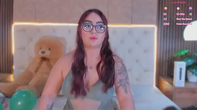 apriilfox online show from March 2026 03:42:02 AM