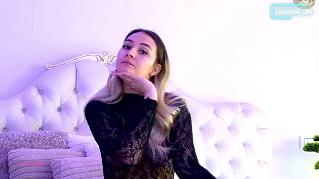 Snapshot of pr1nc3sss chatting on March 2026 06:06:01 AM pr1nc3sss online show from March 2026 06:06:01 AM