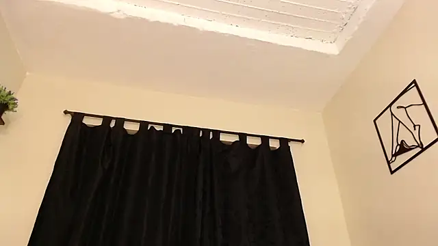 Snapshot of LyriaDiamond_ chatting on March 2026 07:39:01 PM LyriaDiamond online show from March 2026 07:39:01 PM