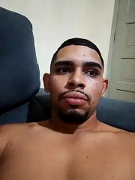 Snapshot of hugoafricano chatting on March 2026 05:19:02 PM hugoafricano online show from March 2026 05:19:02 PM