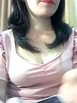 Bondgirl 9 online show from April 2026 06:49:01 PM