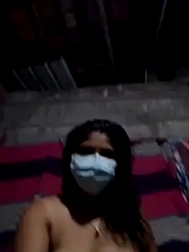 Snapshot of nilkirilli chatting on March 2026 06:13:01 PM nilkirilli online show from March 2026 06:13:01 PM