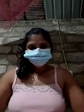 Snapshot of nilkirilli chatting on March 2026 03:23:01 AM nilkirilli online show from March 2026 03:23:01 AM