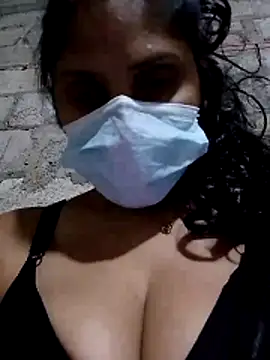 Snapshot of nilkirilli chatting on March 2026 06:08:01 AM nilkirilli online show from March 2026 06:08:01 AM