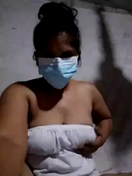 Snapshot of nilkirilli chatting on April 2026 09:39:01 PM nilkirilli online show from April 2026 09:39:01 PM