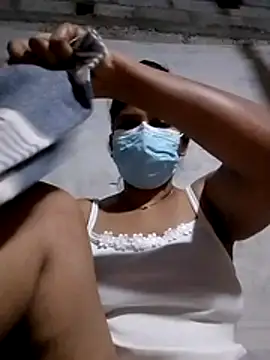 Snapshot of nilkirilli chatting on April 2026 09:50:01 PM nilkirilli online show from April 2026 09:50:01 PM