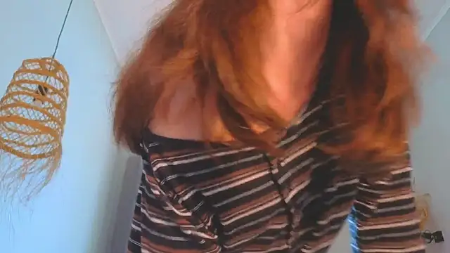 Snapshot of Lilyblushhh chatting on March 2026 06:43:02 AM Lilyblushhh online show from March 2026 06:43:02 AM