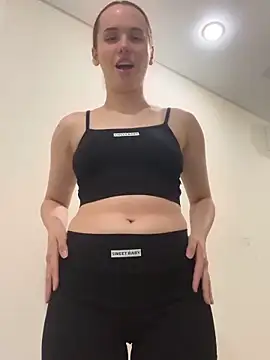 Snapshot of pinkpeachx chatting on March 2026 12:01:02 PM pinkpeachx online show from March 2026 12:01:02 PM