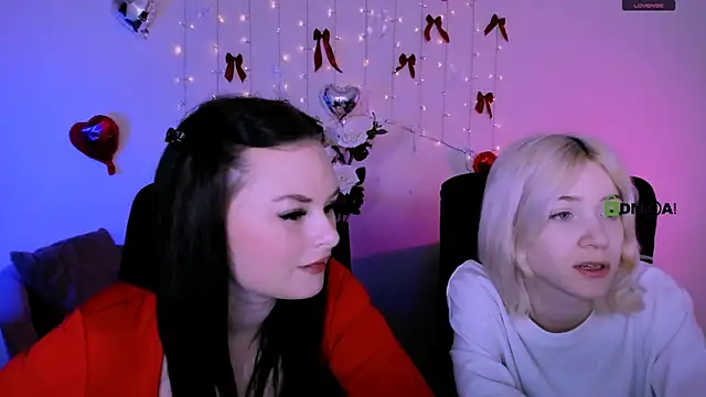 Snapshot of miss_courtney_ chatting on March 2026 09:37:02 AM miss courtney online show from March 2026 09:37:02 AM