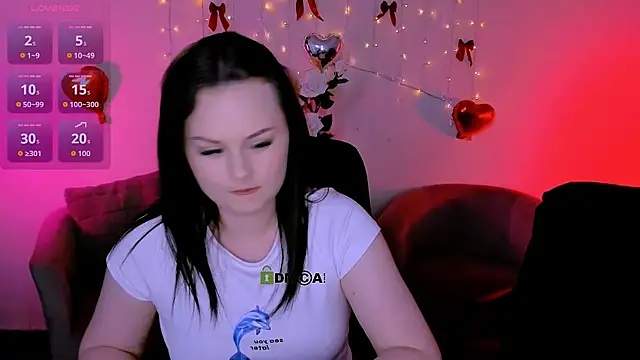 Snapshot of miss_courtney_ chatting on March 2026 01:47:01 PM miss courtney online show from March 2026 01:47:01 PM