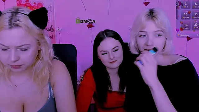 Snapshot of miss_courtney_ chatting on March 2026 10:49:02 AM miss courtney online show from March 2026 10:49:02 AM