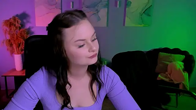 Snapshot of miss_courtney_ chatting on April 2026 11:00:01 AM miss courtney online show from April 2026 11:00:01 AM