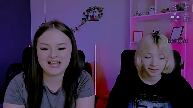 Snapshot of miss_courtney_ chatting on April 2026 08:42:02 AM miss courtney online show from April 2026 08:42:02 AM