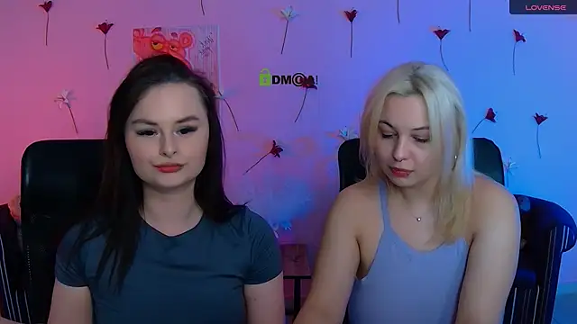 Snapshot of miss_courtney_ chatting on May 2026 08:52:02 AM miss courtney online show from May 2026 08:52:02 AM