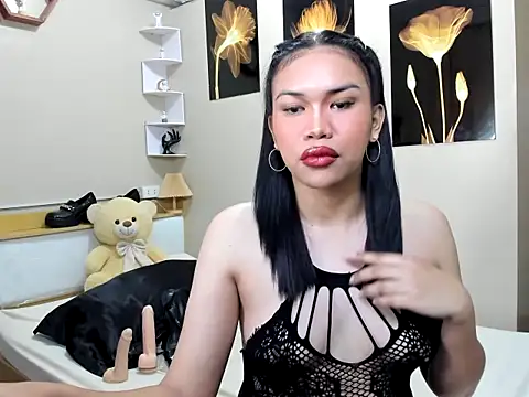 hugecelestina online show from March 2026 02:27:01 AM