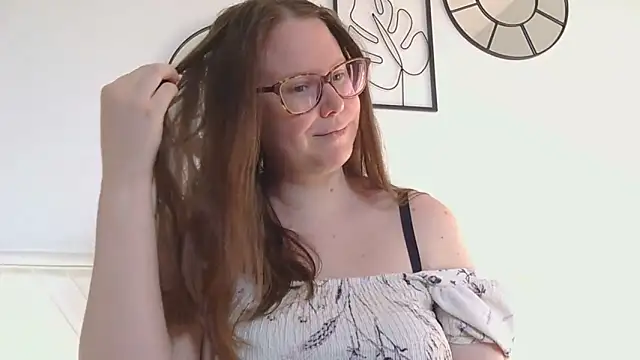 Snapshot of CelineThompson chatting on March 2026 02:44:01 PM CelineThompson online show from March 2026 02:44:01 PM