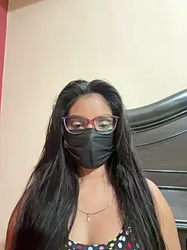 nikki catz online show from July 2026 04:35:02 PM