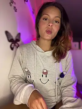 Ame Desire online show from March 2026 11:41:01 PM