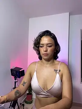 Snapshot of zhara_1198 chatting on March 2026 12:55:02 PM zhara 1198 online show from March 2026 12:55:02 PM