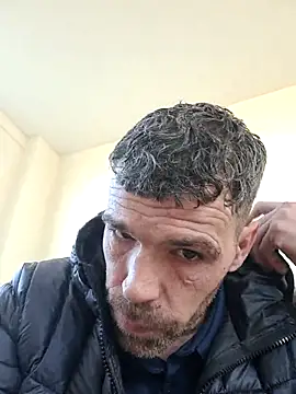 hulllad40 online show from March 2026 03:18:02 PM