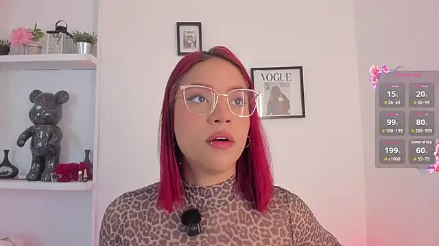 Snapshot of Im_Scarlett_ chatting on April 2026 07:07:02 PM Im Scarlett online show from April 2026 07:07:02 PM