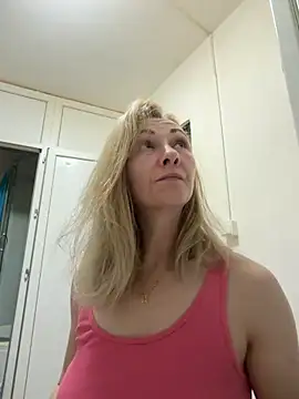 Snapshot of Secret_Ladyx chatting on March 2026 02:50:02 AM Secret Ladyx online show from March 2026 02:50:02 AM