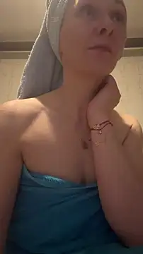 Snapshot of Secret_Ladyx chatting on March 2026 06:35:02 PM Secret Ladyx online show from March 2026 06:35:02 PM