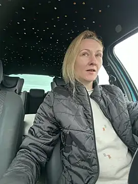 Snapshot of Secret_Ladyx chatting on March 2026 05:30:02 AM Secret Ladyx online show from March 2026 05:30:02 AM