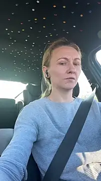 Snapshot of Secret_Ladyx chatting on April 2026 06:18:02 AM Secret Ladyx online show from April 2026 06:18:02 AM