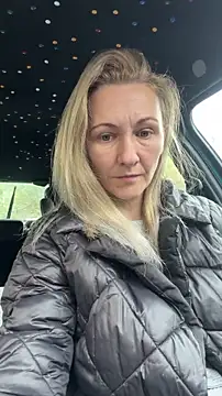 Snapshot of Secret_Ladyx chatting on April 2026 06:30:02 AM Secret Ladyx online show from April 2026 06:30:02 AM