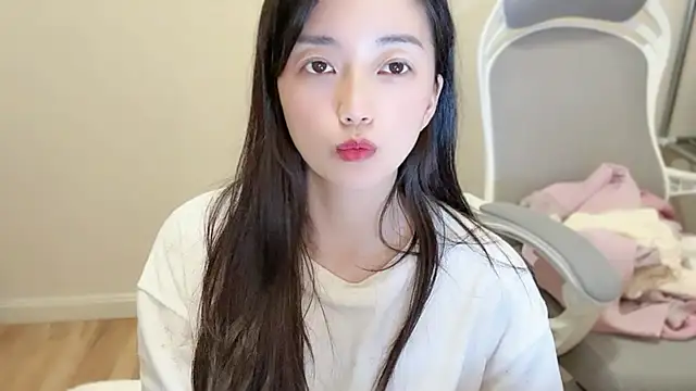 Snapshot of jinxiyao01 chatting on May 2026 02:25:01 PM jinxiyao01 online show from May 2026 02:25:01 PM