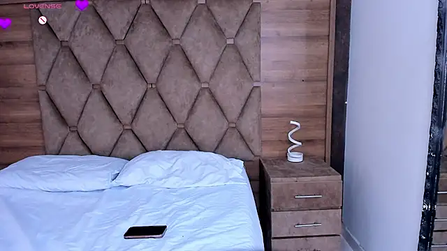 CristineRain online show from April 2026 05:00:02 AM