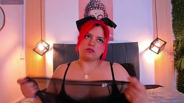 Snapshot of Mariee_bloom chatting on March 2026 08:19:01 AM Mariee bloom online show from March 2026 08:19:01 AM